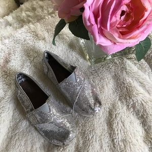 Preloved Glitter Toms size 7 Toddler